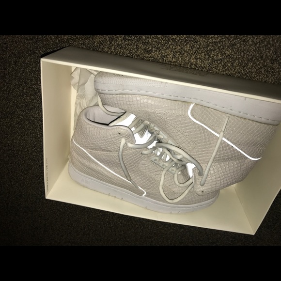 Limited release python jordan 2 - Picture 1 of 3